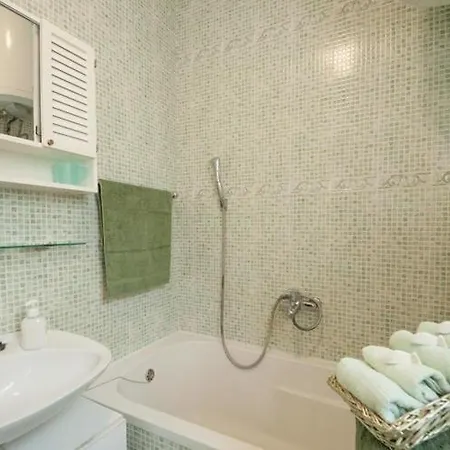 Kalajzic- One-bedroom With Terrace St Pucisca